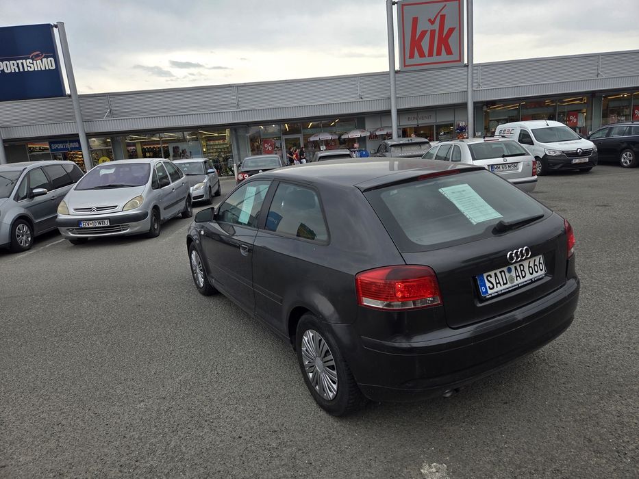 AUDI A3 2004 — imagine 4