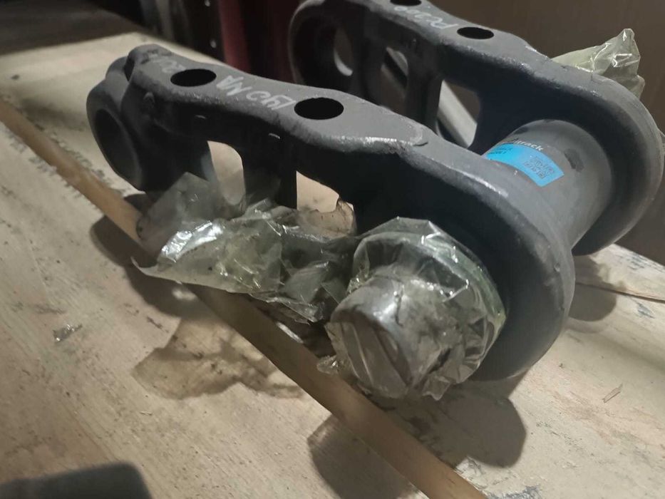 звенья цепи на Экскаваторы