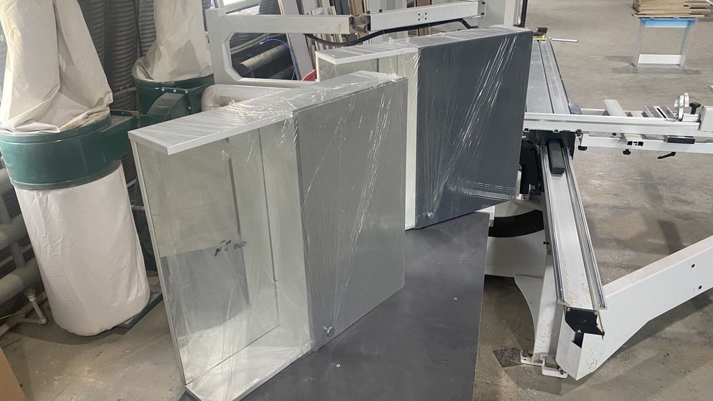 Ванный шкаф новый