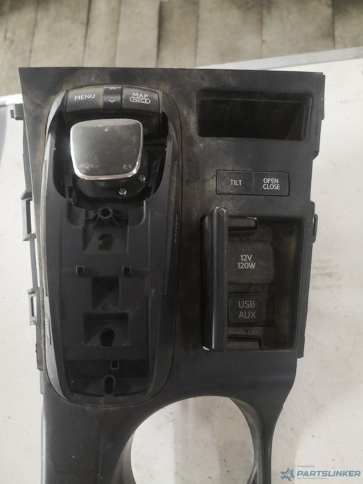 Consola Centrala Lexus Ct (Zwa10_) [ 2010 - > ] Oem 5882178010