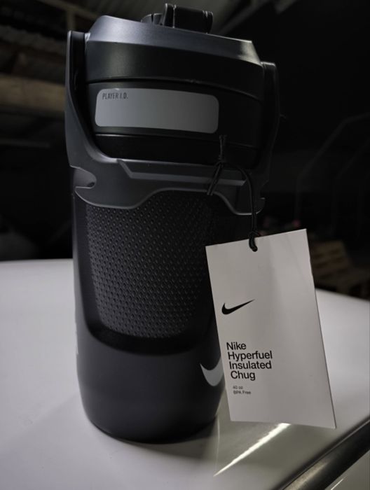 Nike бутылка оригинал