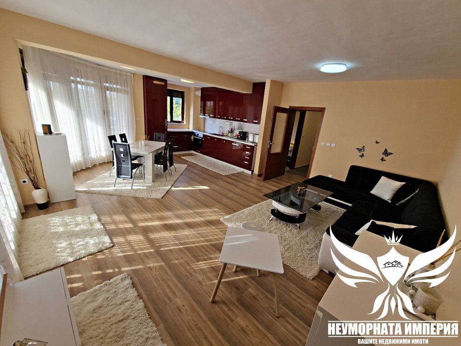 Продава се Тристаен апартамент в Пловдив, Остромила - 117 кв.м за 1366 €/кв.м - Снимка #4