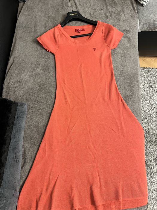 Рокля на  GUESS