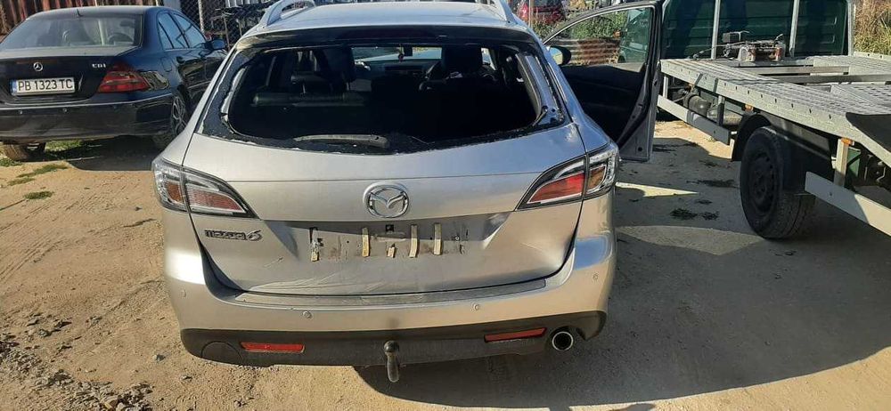 На части . Mazda 6 2200 MZR