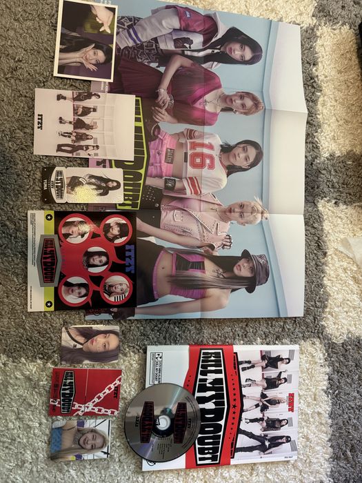 Album k-pop ITZY- kill my doubt