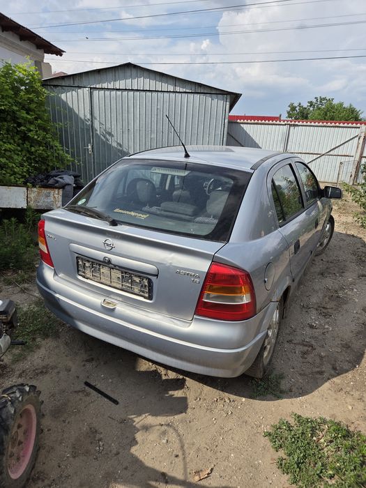 Vand Opel Astra G, 2002 pentru dezmembrari