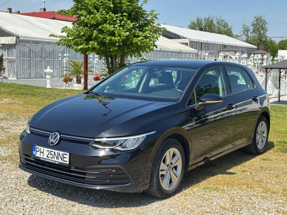 VOLKSWAGEN Golf 2021