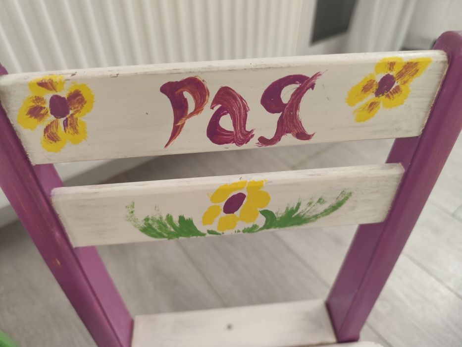 Детски дървена маса и столчета