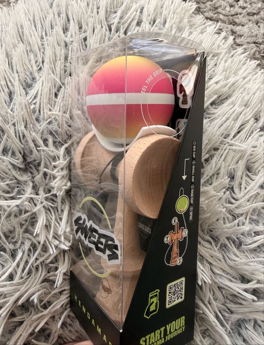 Kendama sweets broken shape horizon fade, anti skid
