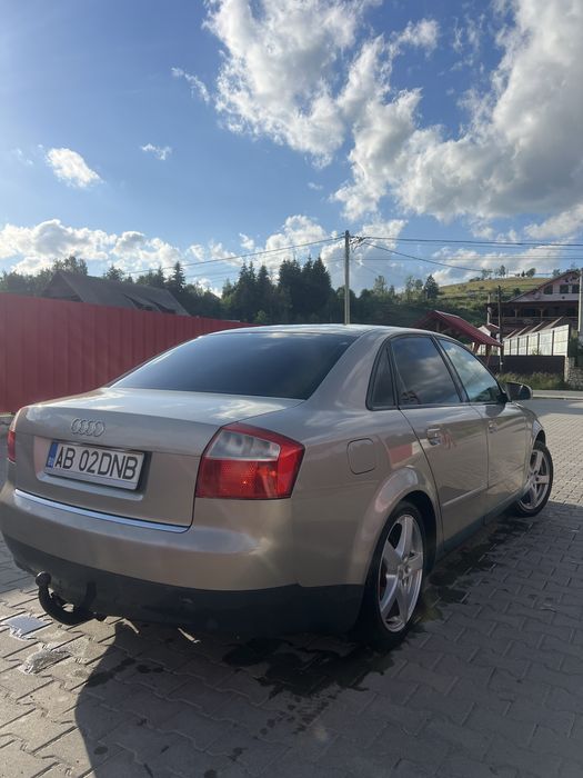AUDI A4 2003 — imagine 4
