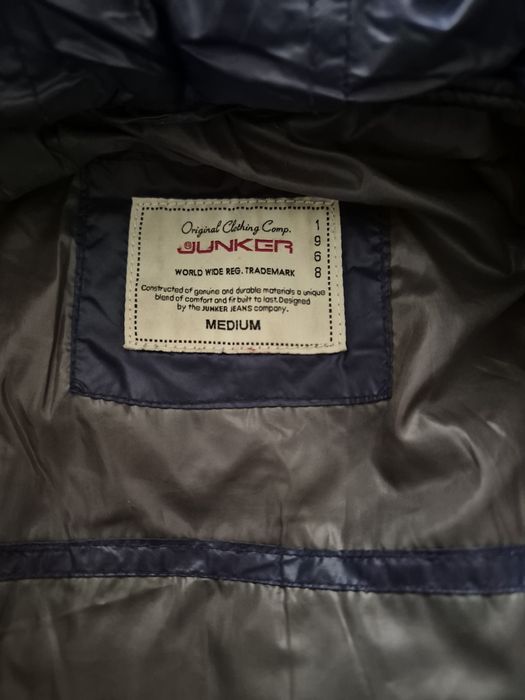 Фирменная куртка размер М