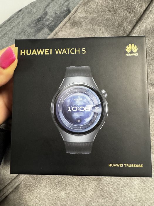 Продавам Huawei Watch 5 46mm