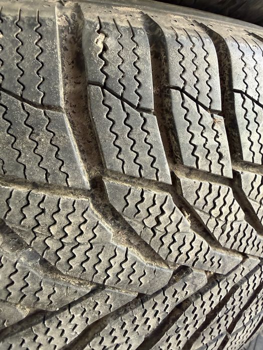 255/70R15 si 215/60R17