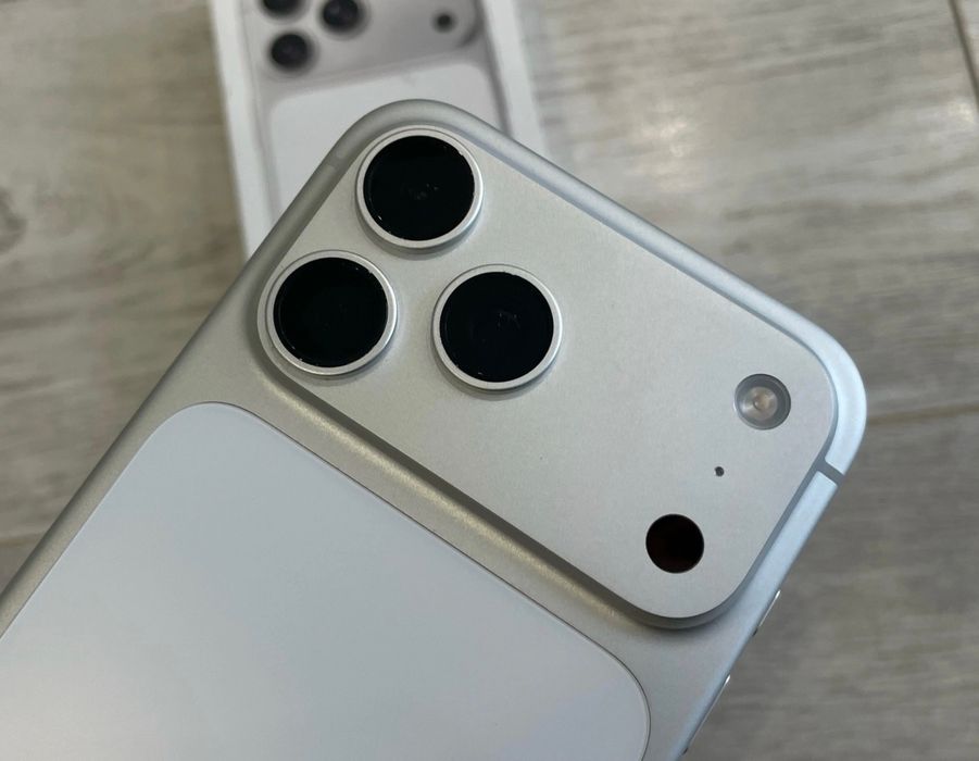 iPhone 17 Pro Max 1TB