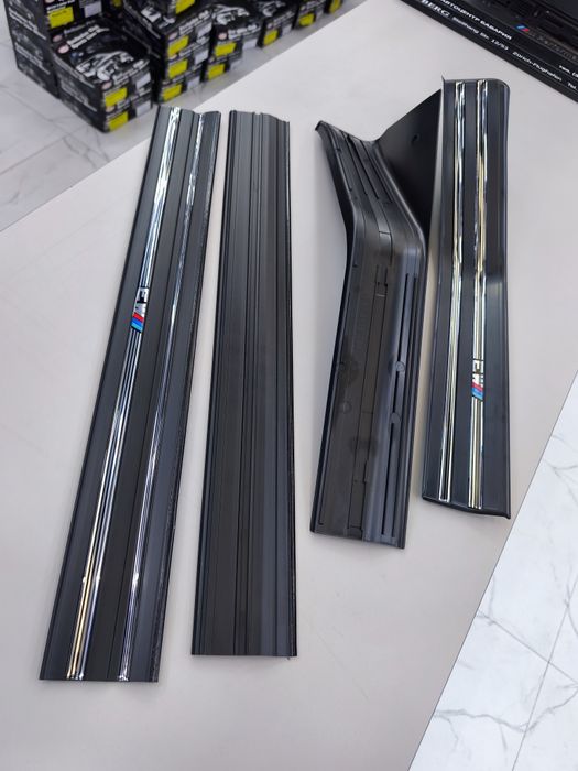 Порожки BMW E36 M3 новые