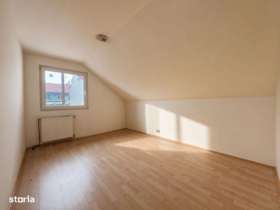 De închiriat  –  casă de locuit / spațiu comercial - IMOBIHOR