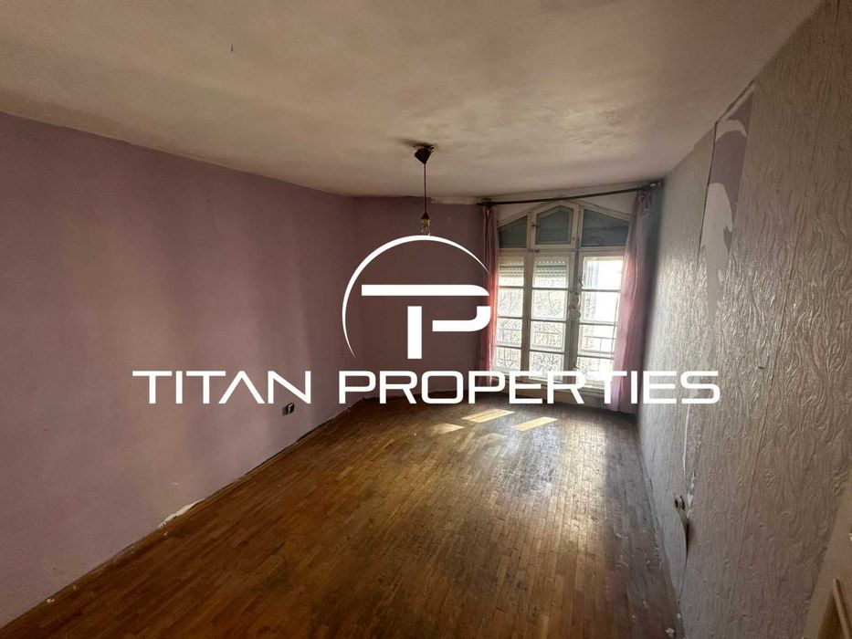 Продава се Двустаен апартамент в Варна, Зимно кино Тракия - 72 кв.м за 1750 €/кв.м - Снимка #6