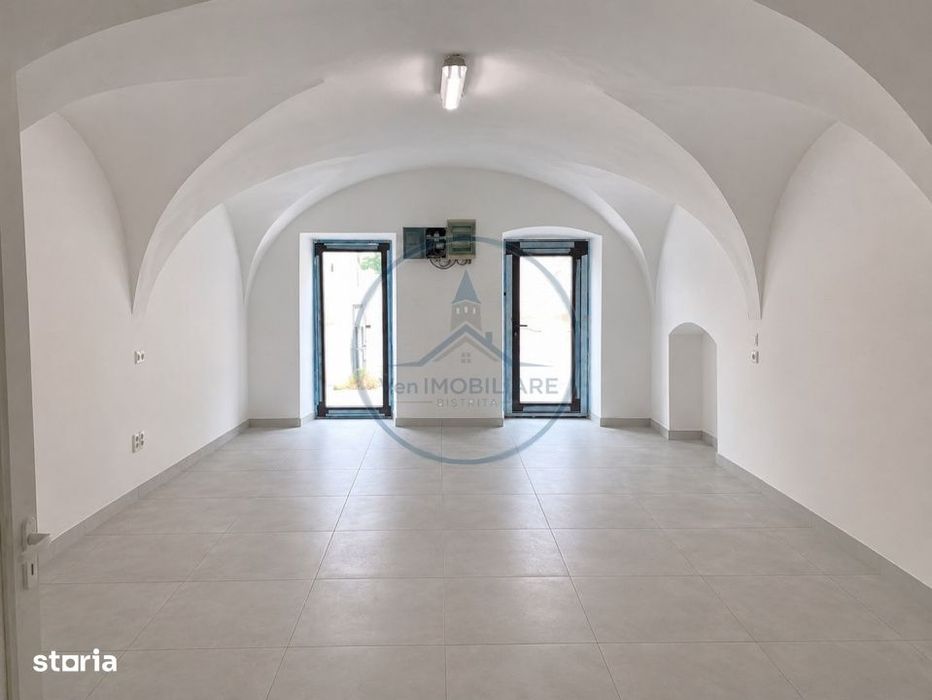 Vanzare spatiu comercial – 100 mp, acces de pe doua strazi, trafic i