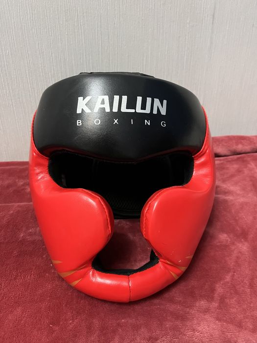 Шлем для единоборств,очень дешёво