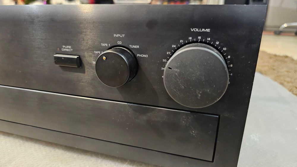 Amplificator Yamaha AX-1070 defect