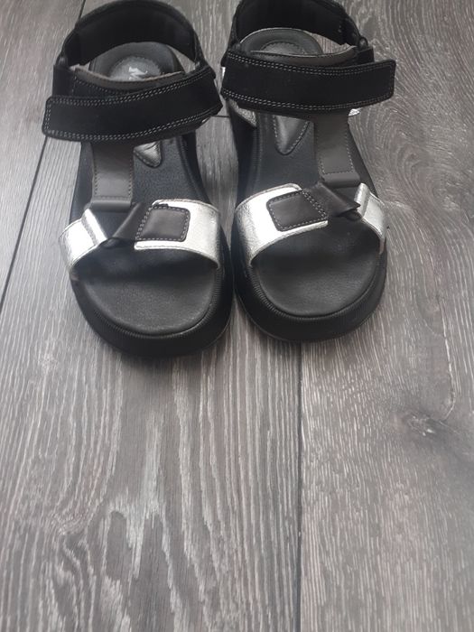 Sandale piele marimea 36