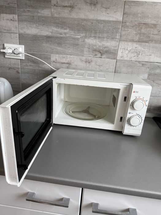 Cuptor cu microunde Gorenje