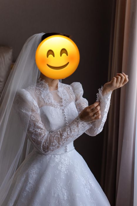Свадебное платье со шлейфом