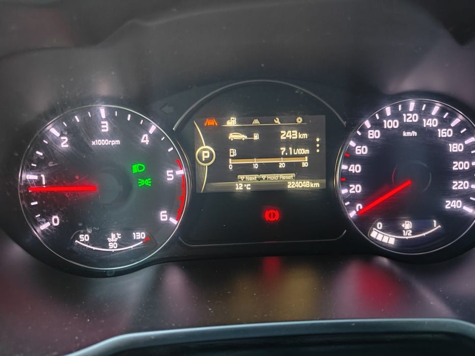KIA carena 2015 1.7crdi 7 locuri