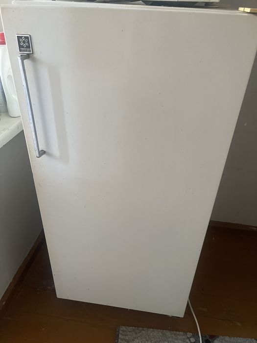 Продам холодиьник