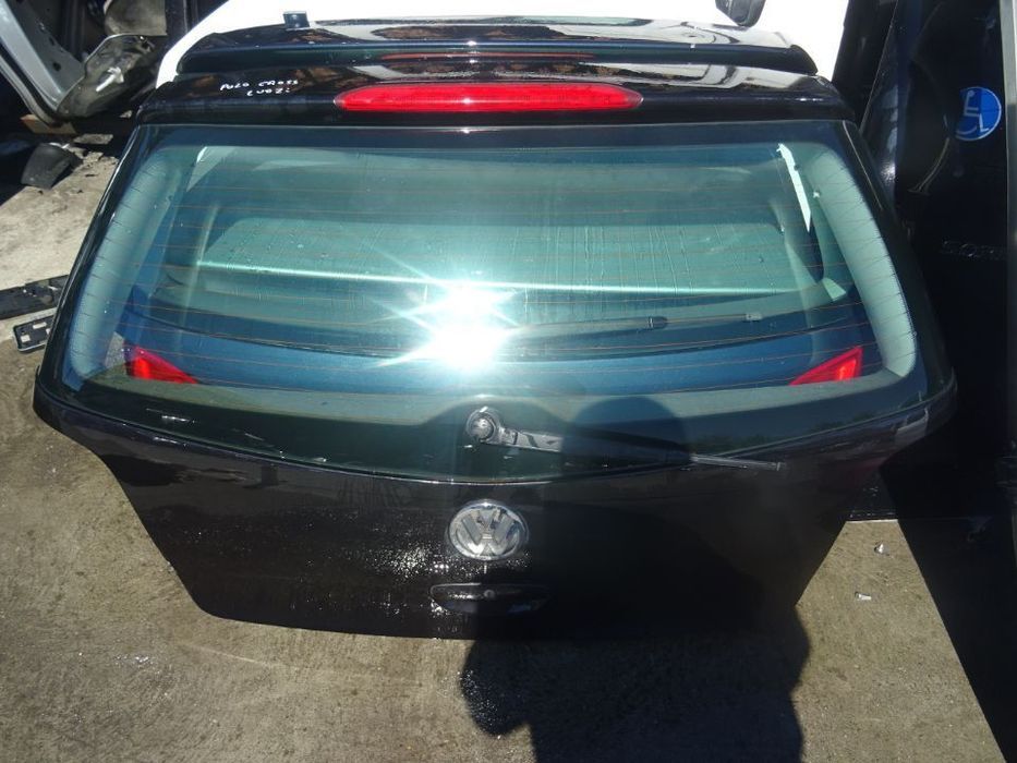 Vand Haion Volkswagen Polo Cross din 2008 volan pe stanga fara rugina fara lovituri