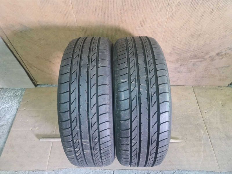 2 Yokohama R17 225/60
летни гуми
DOT1721