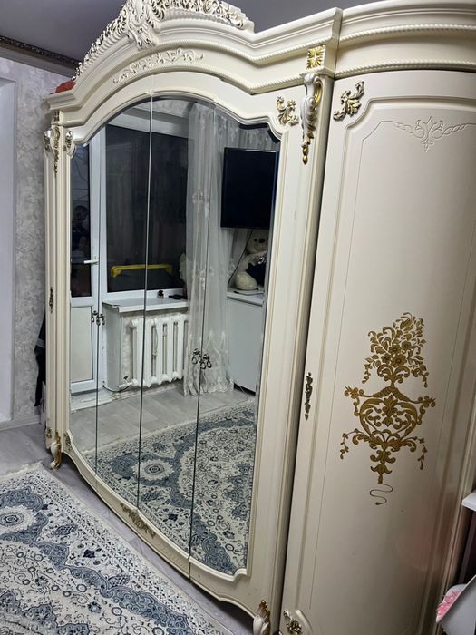 Шкаф для спальной