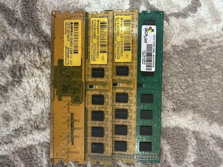 Продам Озу DDR4 8 гб , DDR3 , DDR2