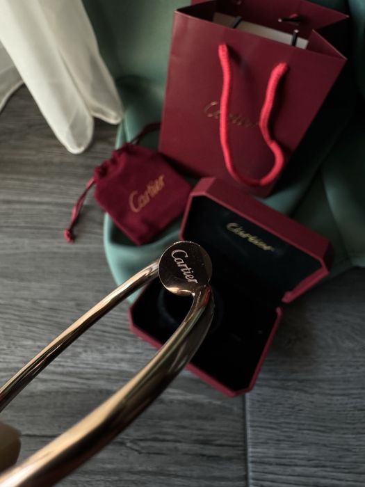 Cartier bracelet 18k classic model