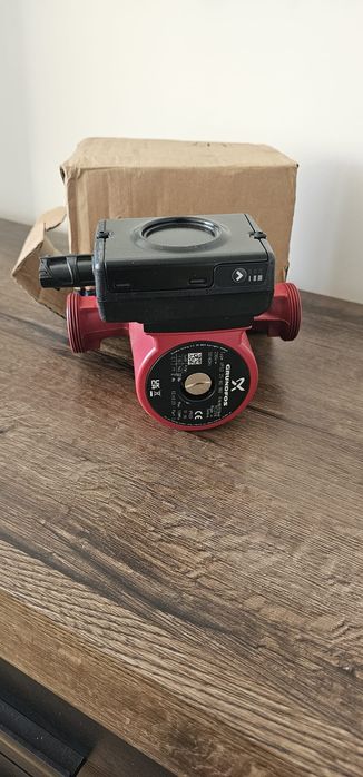 Помпа за парно Grundfos 25-80 180