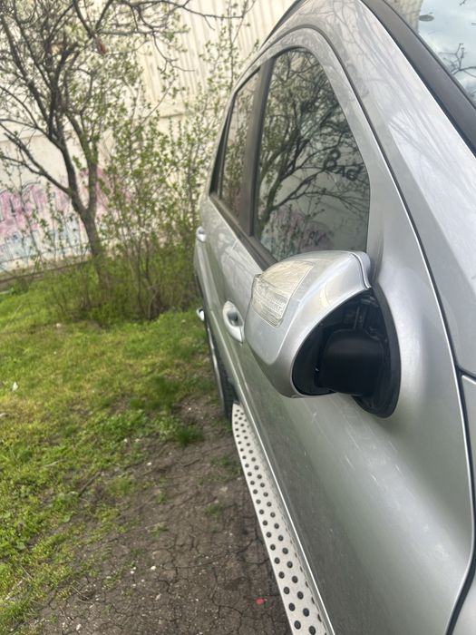 Mercedes ML - W 164