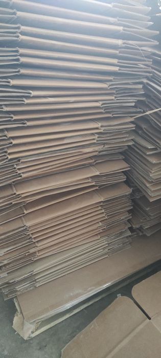 Картонные коробки