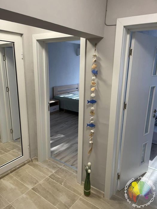 Дава се под наем Двустаен апартамент в Бургас, Лазур - 60 кв.м за 510 € - Снимка #4