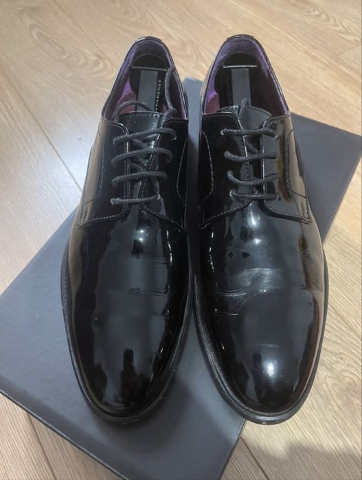 Pantofi barbati luciosi, eleganti marime 40 (potrivit pentru 41/42)