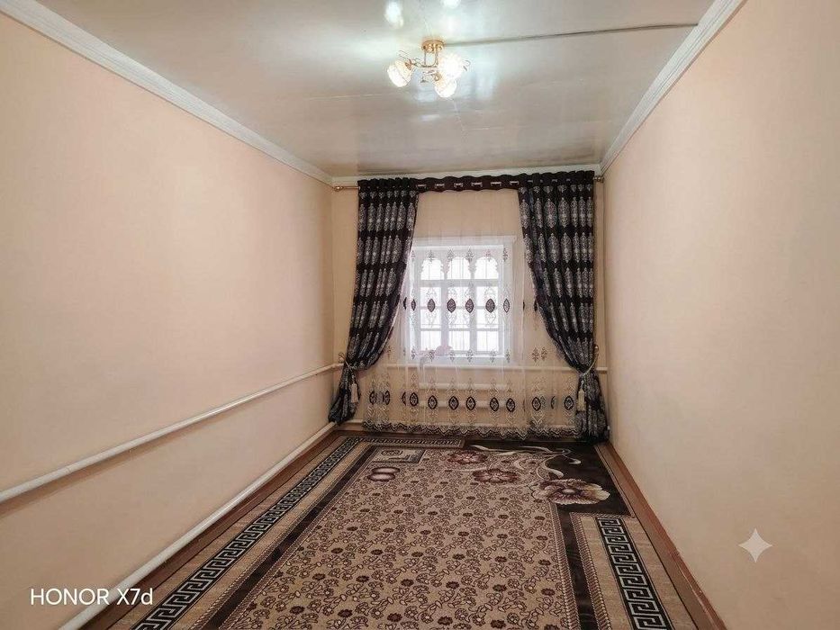 Hovli sotiladi, hamma sharoitlari bor tayyor