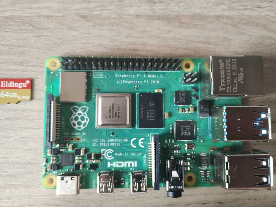 Mini PC Raspberry Pi 4B 2GB с Neo Argon Case 64GB MicroSD