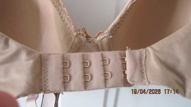 sutiene Victoria s secret mar. 75B