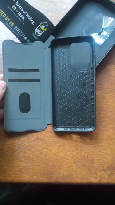 Продам чехол на Samsung galaxy s20 ultra