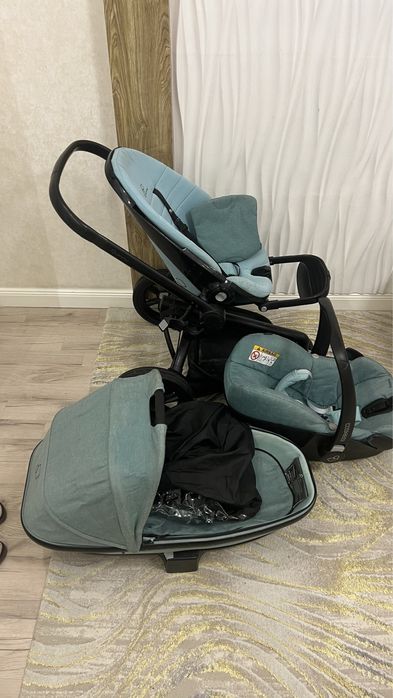 Детская коляска Quinny 3 в 1