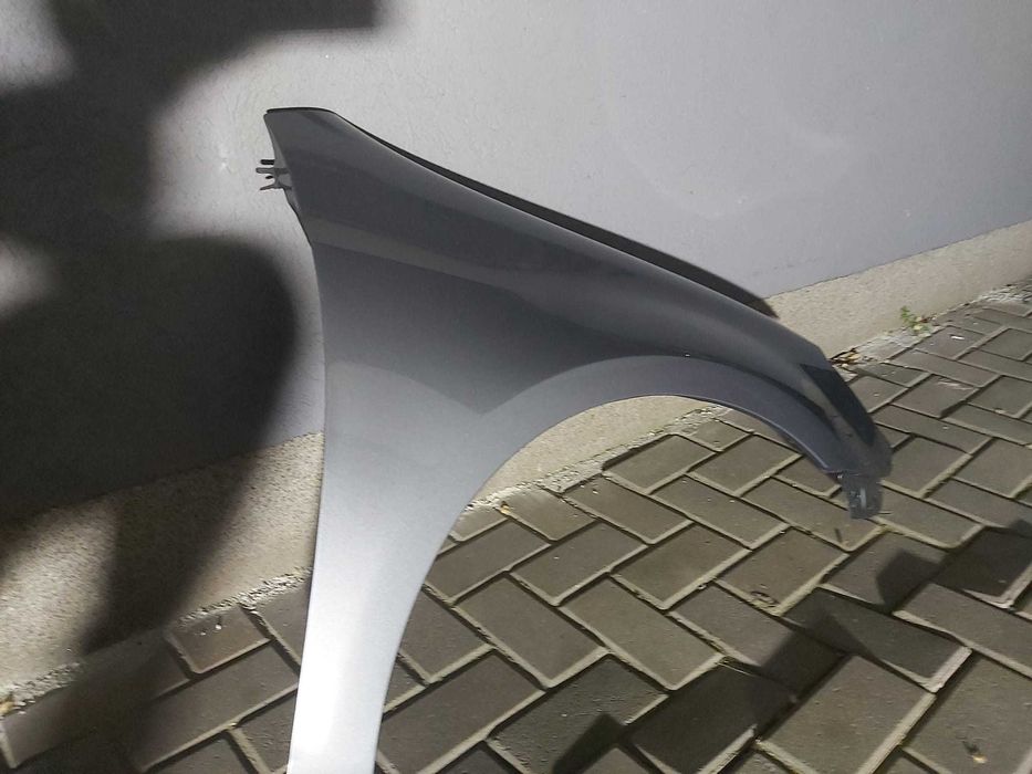 Aripa Fata Dreapta VW Golf 6/VI An 2008-2013 Gri Inchis