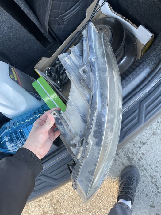 Продам фару поло седан оригинал