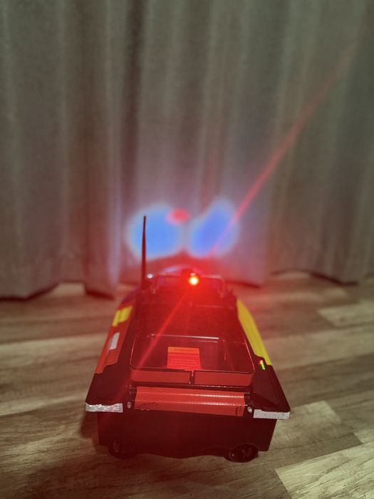 Лодка за захранка