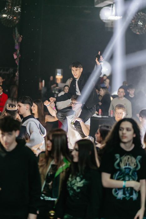 DJ & MC - Evenimentul tau, pasiunea noastra!