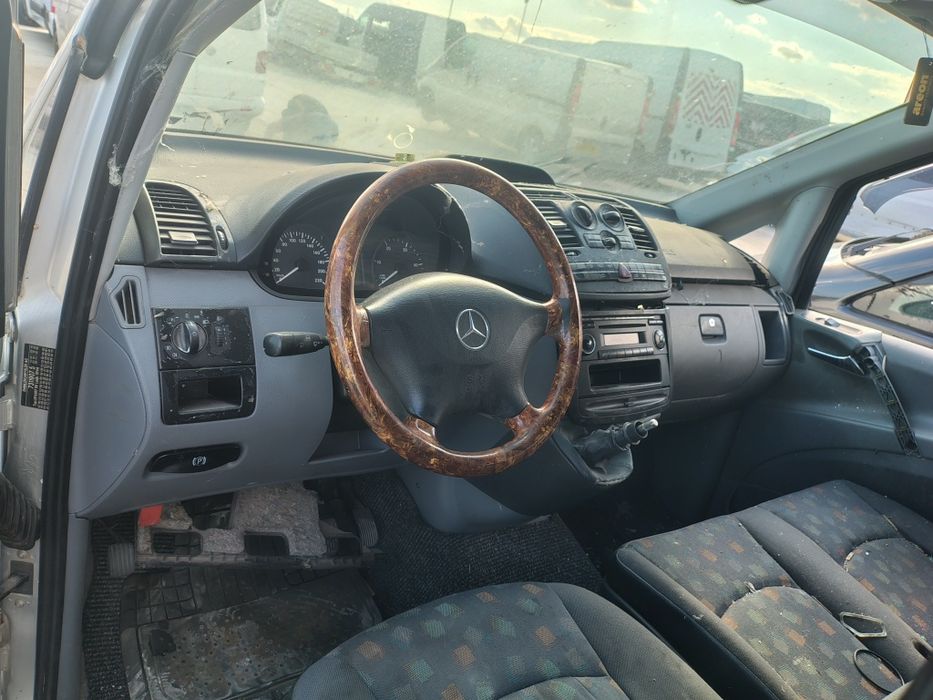 Мерцедес Вито 2.2 ЦДИ / Mercedes Vito W639 2.2  CDI  НА ЧАСTИ