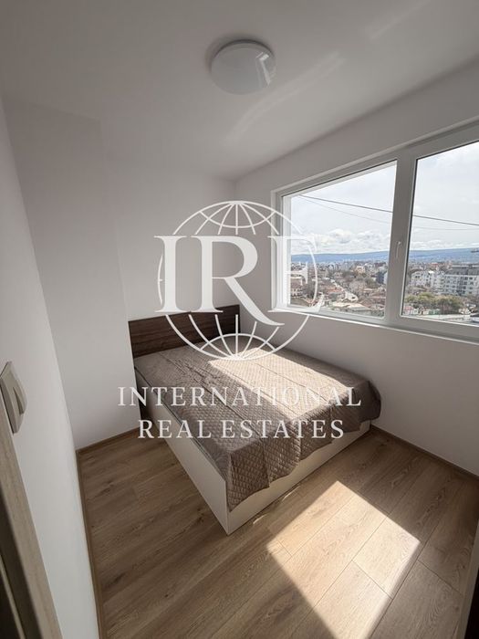 Продава се Двустаен апартамент в Варна, Автогара - 40 кв.м за 1529 €/кв.м - Снимка #4